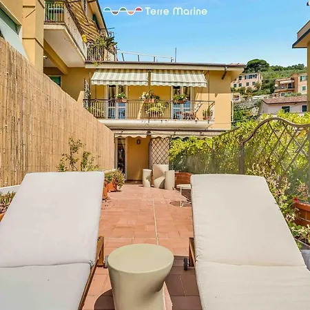 Blue Sign, Terremarine Apartman Le Grazie